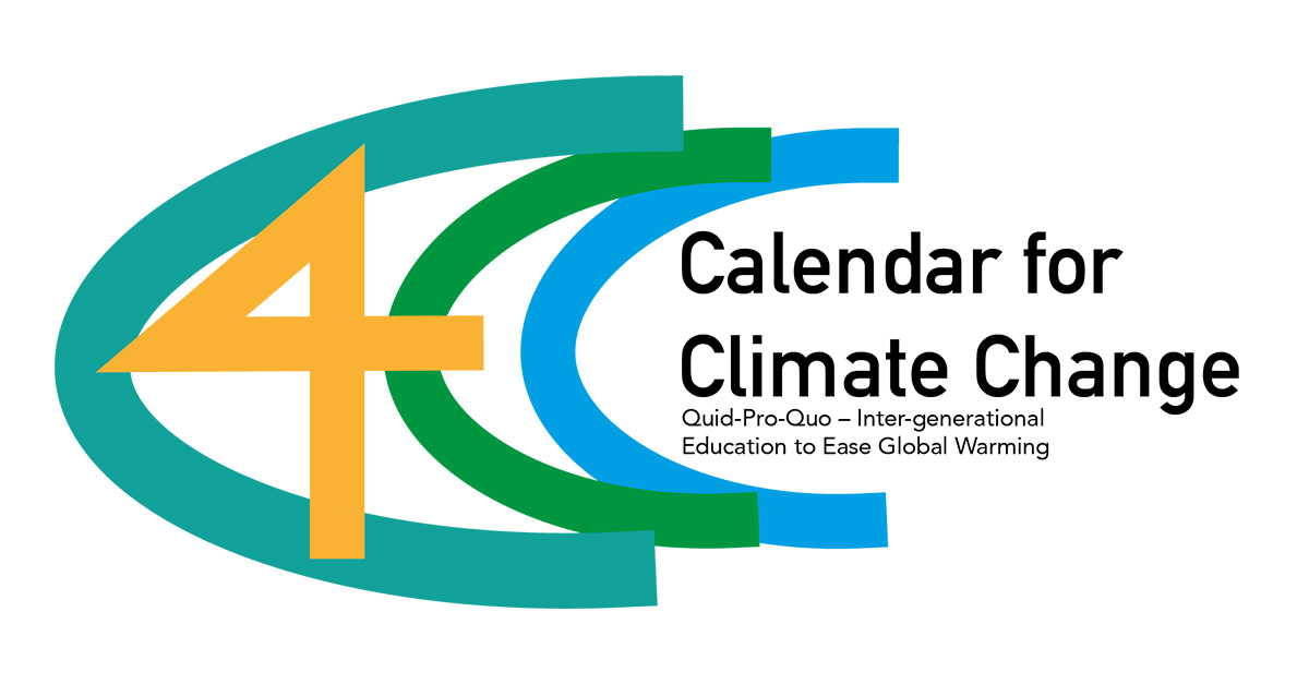 Abgebildet sind eine "4" und drei "C"s in unterschiedlicher Farbe, welche zusammen das Logo "Calendar for Climate Change" mit dem Untertitel "Quid-Pro-Quo - Inter-generational Education to Ease Global Warming" ergeben sollen und Ausdruck des gleichnamigen EU-Projektes sind, um Öffentlichkeiten zu sensibilisieren wie Klimakompetenzen und zu fördern.